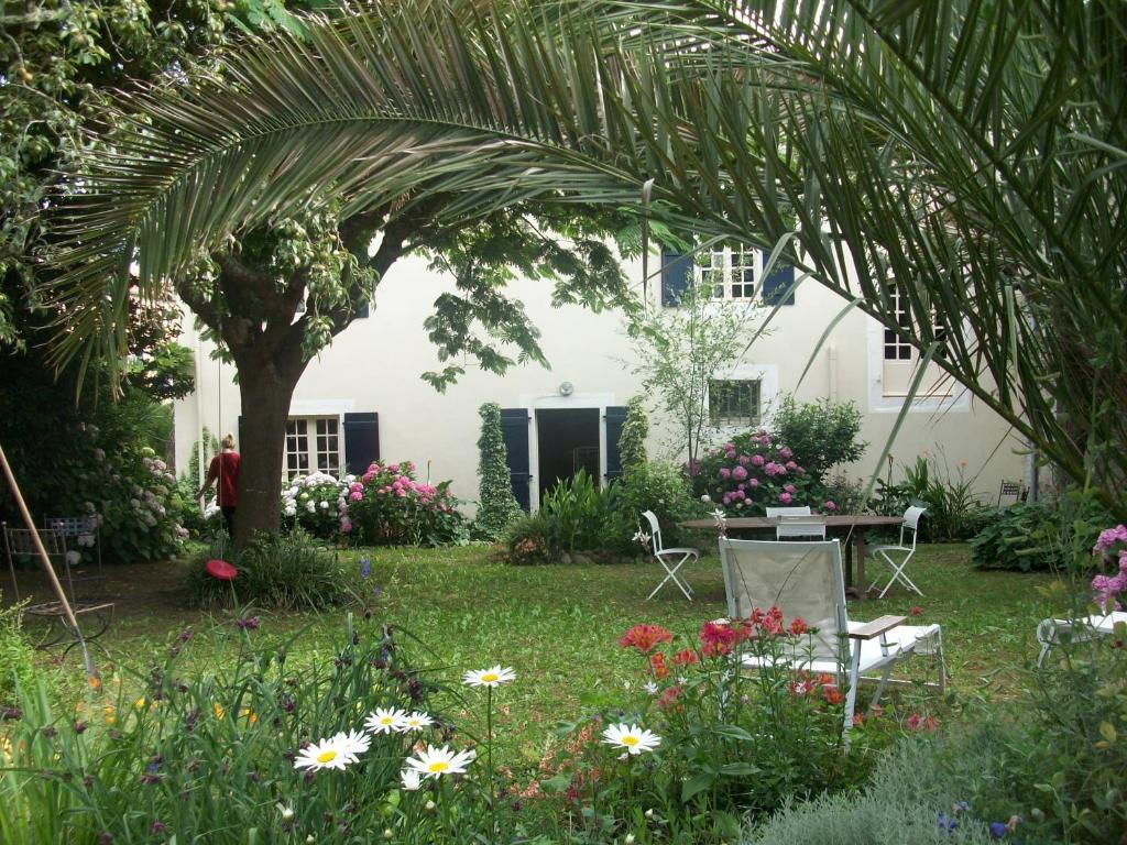 Chambres D'Hotes Aroha Sorde-l'Abbaye ภายนอก รูปภาพ